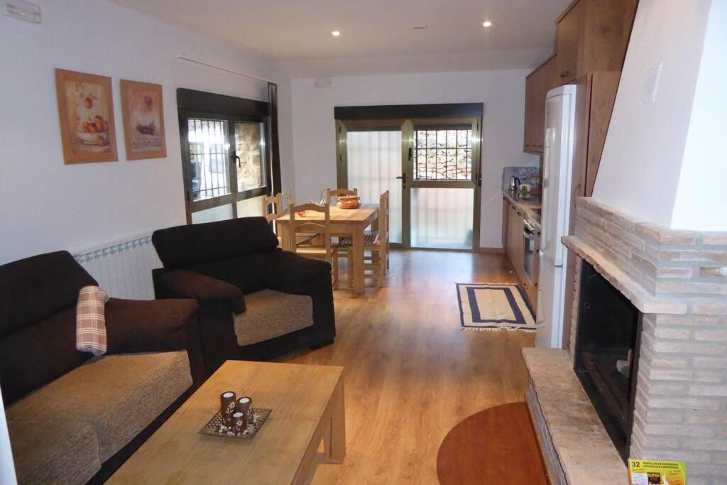 Casa Rural El Silvestrito Valdegena Экстерьер фото